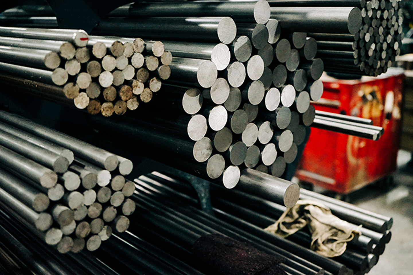 Raw steel material for safes